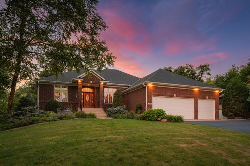 18483 Jaeger Path, Lakeville, MN, 55044-6423 | Card Image