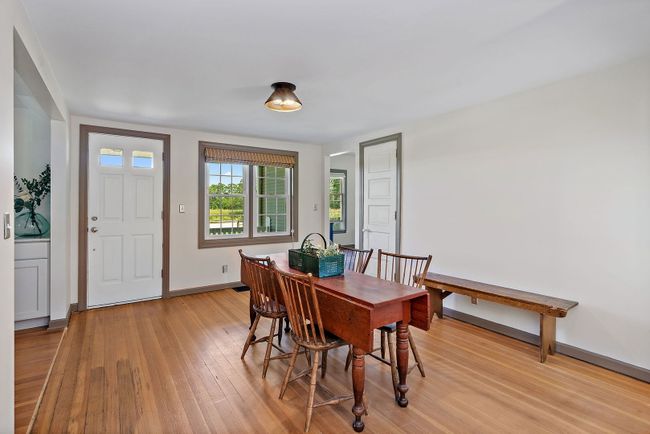 30789 5 Points Rd, House other with 3 bedrooms, 2 bathrooms and 6 parking in Kingston IL | Image 14