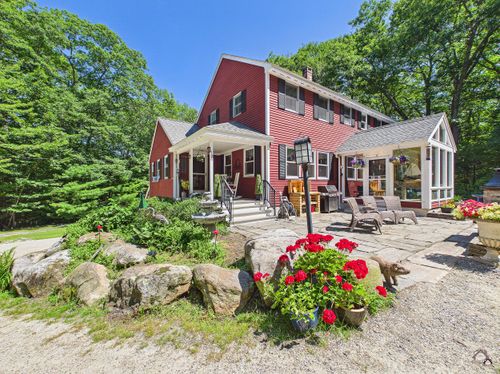 106 Beaucaire Ave, Camden, ME, 04843-4120 | Card Image