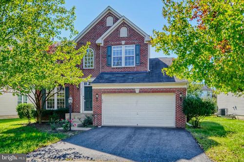42245 Sweet Ct, CHANTILLY, VA, 20152-4133 | Card Image