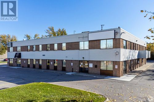205-1600 Laperriere Ave, Ottawa, ON, K1Z8P5 | Card Image