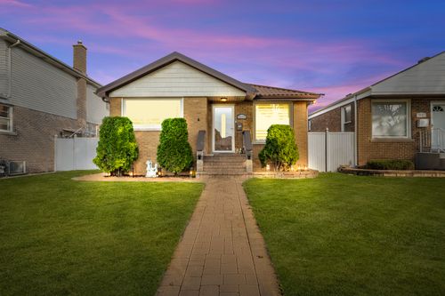 3515 Louis St, Franklin Park, IL, 60131-1635 | Card Image