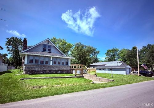 1228 N Main St, Kewanna, IN, 46939-9575 | Card Image