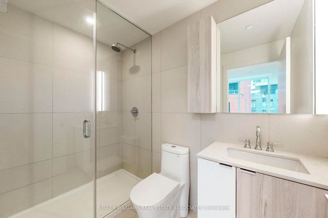 412 - 15 Mercer St, Condo with 2 bedrooms, 2 bathrooms and null parking in Toronto ON | Image 25