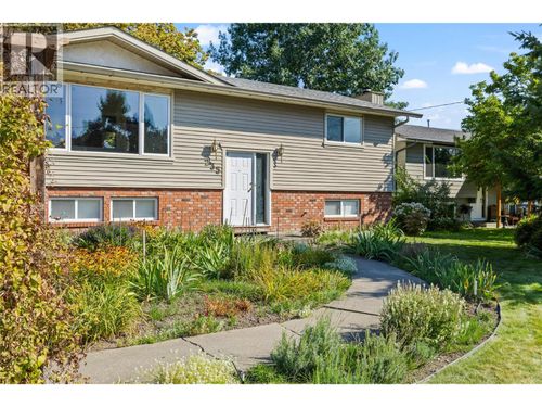 235 Kriese Rd, Kelowna, BC, V1X4Y2 | Card Image