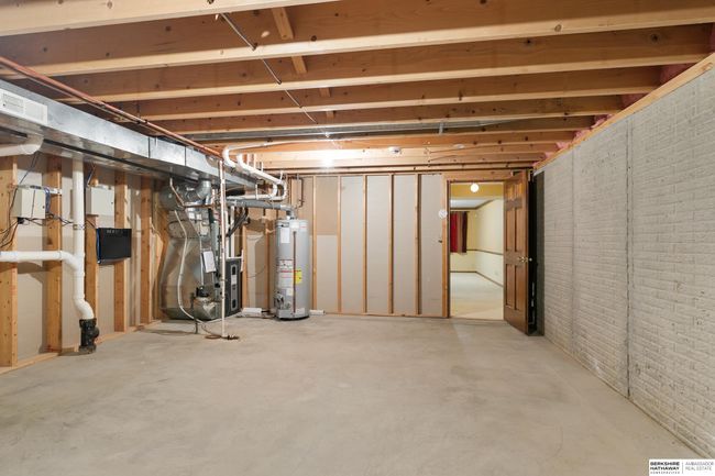 6421 Shenandoah Dr, House other with 4 bedrooms, 4 bathrooms and 3 parking in Lincoln NE | Image 43