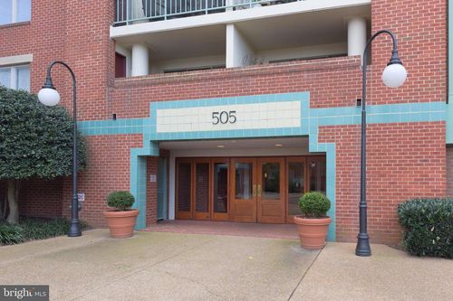 apt-706-505 E Braddock Rd, Alexandria, VA, 22314-2165 | Card Image