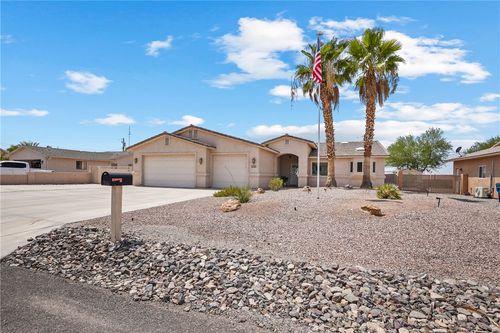 2280 Huntington Dr, Lake Havasu City, AZ, 86403-3028 | Card Image