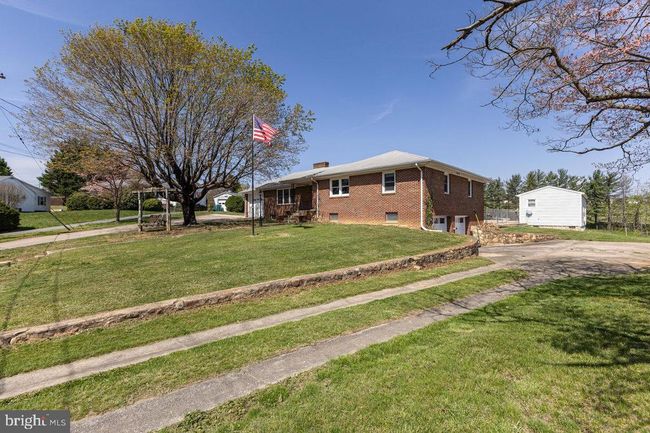 62 Rosser Dr, House other with 3 bedrooms, 3 bathrooms and null parking in LURAY VA | Image 74