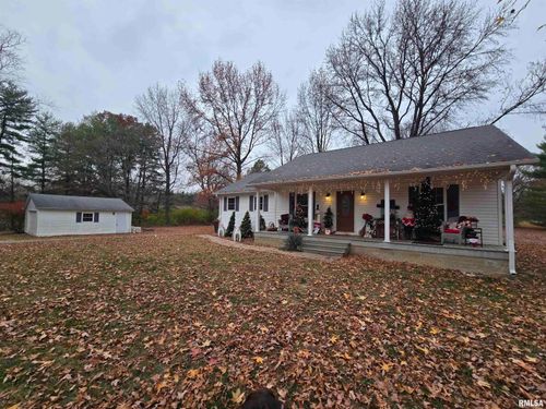 11882 E Goshen Meadows Rd, Mount Vernon, IL, 62864-9319 | Card Image