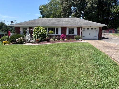 313 Cross St, Clinton, TN, 37716-3803 | Card Image