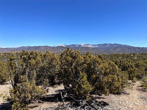 4020 Vista Verde Ct, Santa Fe, NM, 87501 | Card Image