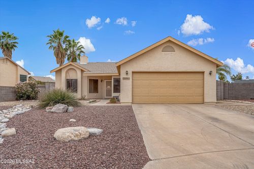 8941 N Spinel Place, Tucson, AZ, 85742 | Card Image