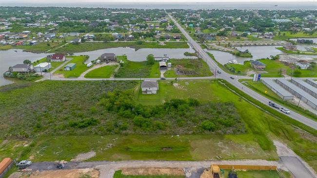 837 22 Nd St, House other with 2 bedrooms, 2 bathrooms and null parking in San Leon TX | Image 39