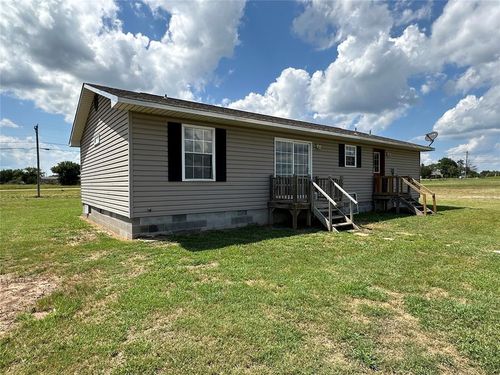 106998 S Highway 18, Meeker, OK, 74855-5586 | Card Image