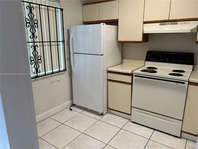 APT-106 - 8720 N Sherman Cir, Condo with 2 bedrooms, 2 bathrooms and null parking in Miramar FL | Image 14