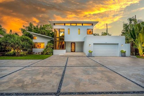 587 47th St, SARASOTA, FL, 34234-4561 | Card Image