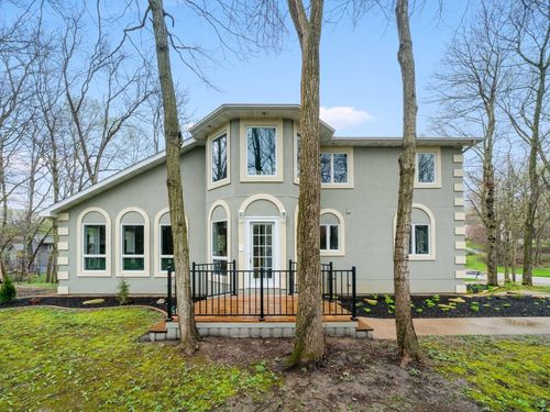 3 Oak Ridge Dr, Newark, IL, 60541-9180 | Card Image