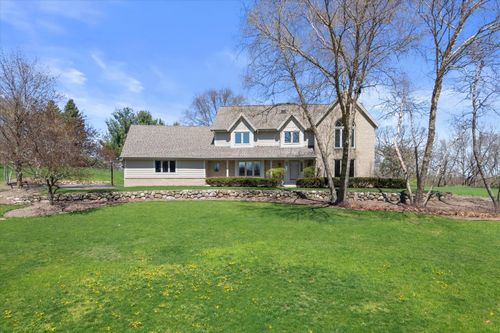 S86W32230 Elias Ct, Mukwonago, WI, 53149-8632 | Card Image