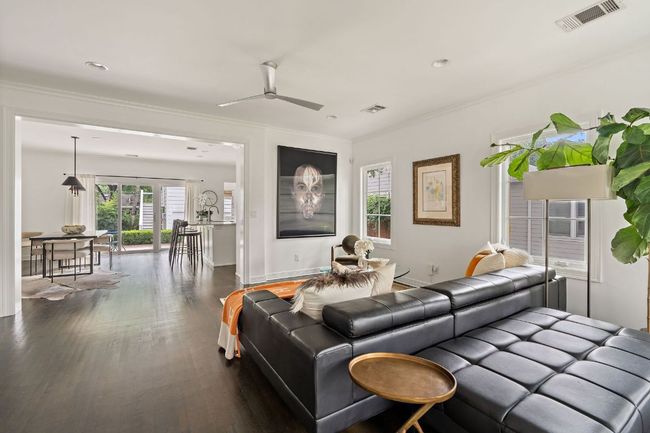 1711 Mohle Dr, House other with 5 bedrooms, 5 bathrooms and 3 parking in Austin TX | Image 6