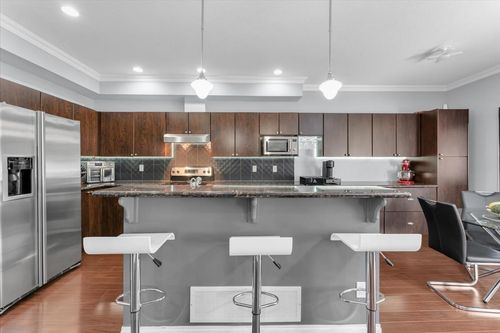 7-7518 138 St, Surrey, BC, V3W1S1 | Card Image