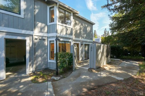 377 Silvio Lane, Novato, CA, 94947 | Card Image