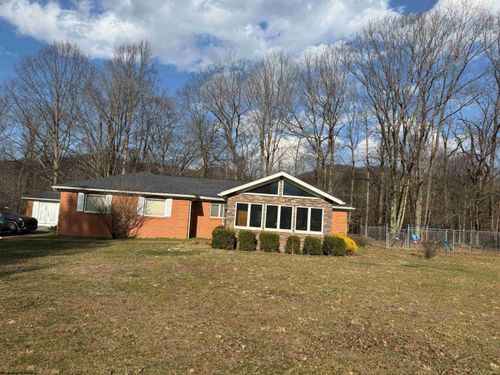 108 Cedarstone Ln, Elkins, WV, 26241-7213 | Card Image