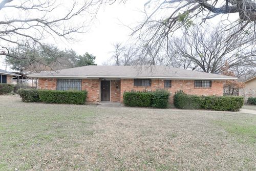 614 N Young Blvd, Desoto, TX, 75115-4442 | Card Image