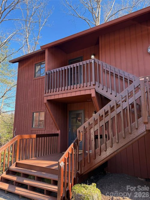 120 Cedar Forest Trl, Asheville, NC, 28803-3357 | Card Image