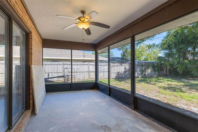 1022 Blue Horizon Dr, House other with 3 bedrooms, 2 bathrooms and null parking in DELTONA FL | Image 4