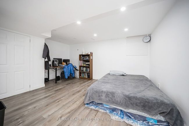 24 Jackman Dr, House other with 5 bedrooms, 2 bathrooms and 5 parking in Brampton ON | Image 42