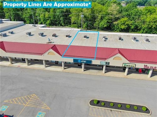 2626 Ellwood Rd, New Castle, PA, 16101-6218 | Card Image