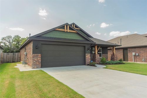 319 Rock Hollow Rd, Harrah, OK, 73045-6425 | Card Image