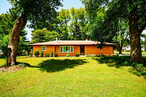 252 Green Acres Dr, Valparaiso, IN, 46383 | Card Image