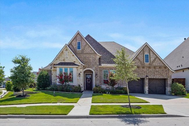 1801 Shade Tree St, House other with 4 bedrooms, 5 bathrooms and null parking in Aledo TX | Image 6