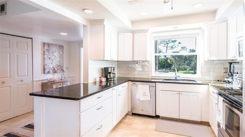 unit-203-815 Montrose Dr, Venice, FL, 34293-4396 | Card Image