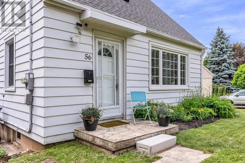 56 Winston Cres, Guelph, ON, N1E2K2 | Card Image