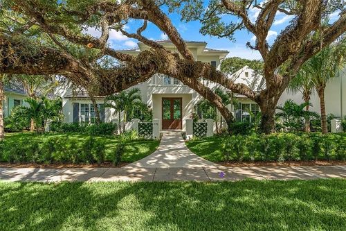 775 Azalea Ln, Vero Beach, FL, 32963-1944 | Card Image