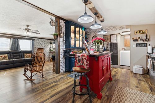 80 Benjamin Ln, Somerset, KY, 42501-6745 | Card Image