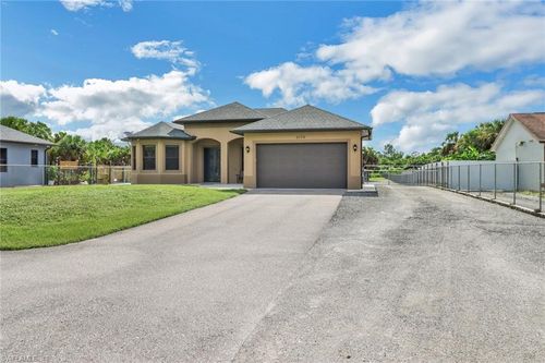 3170 Everglades Blvd, NAPLES, FL, 34117-8903 | Card Image