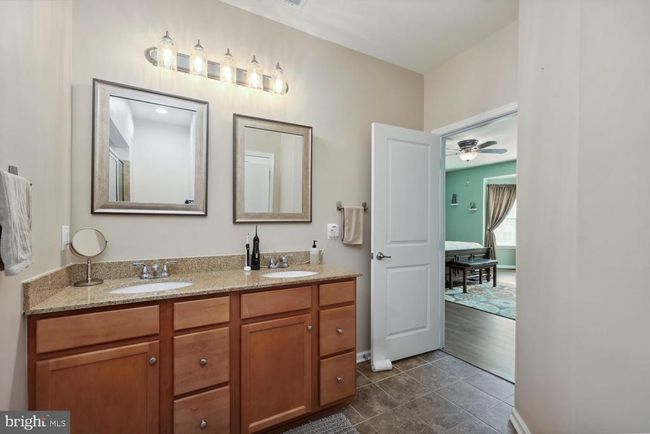 24606 Johnson Oak Ter, Townhouse with 2 bedrooms, 3 bathrooms and null parking in DULLES VA | Image 14