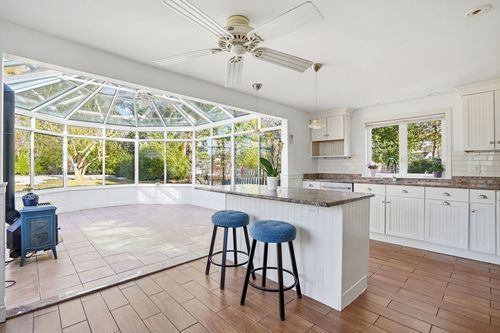 74 Central St, Norwell, MA, 02061 | Card Image