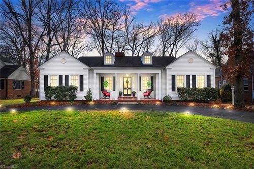 403 Spring St, Thomasville, NC, 27360-4553 | Card Image