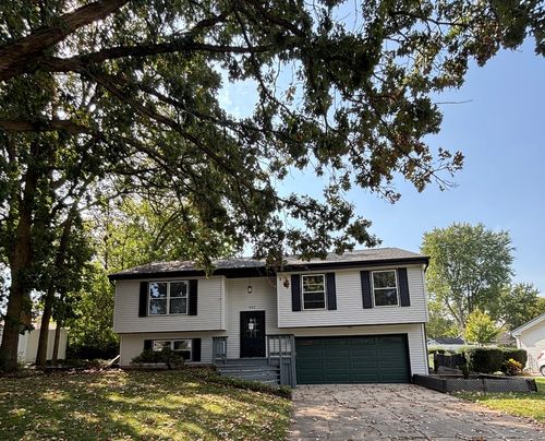 607 Silbury Ct, Mchenry, IL, 60050-5022 | Card Image