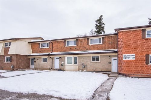 21-162 Jansen Ave, Kitchener, ON, N2A2L7 | Card Image