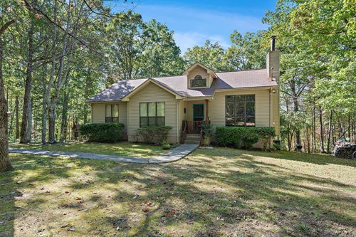 135 Shade Tree Ln, Pegram, TN, 37143-5066 | Card Image