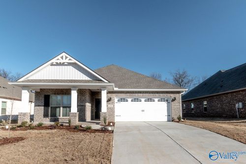 153 Rosemary Ayers Dr, Madison, AL, 35756-2725 | Card Image