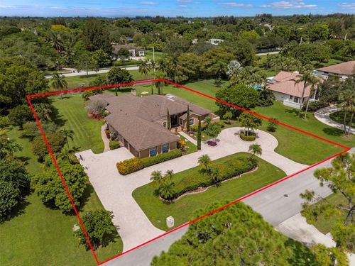 3151 Sw 135th Ter, Davie, FL, 33330-4646 | Card Image