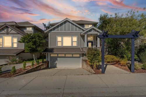 5211 Bridlewood Dr, Chilliwack, BC, V2R5W9 | Card Image