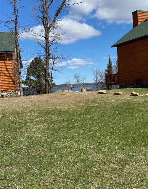 10534 Bittersweet Ln, Kabetogama, MN, 56669-8052 | Card Image